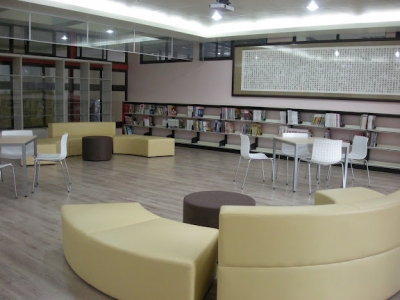 苗栗高中圖書館